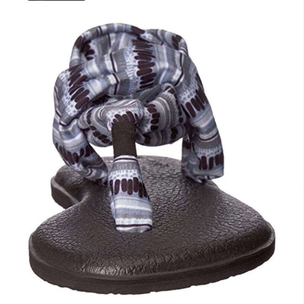 Sanuk Yoga 2 Black+White Island Stripe Sandal - Picture 3 of 10